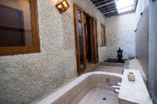 Photo of Bathroom in Legian City-Centre