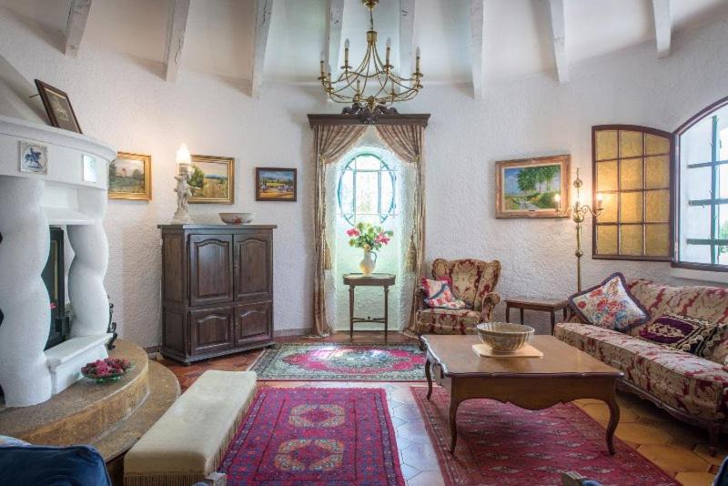 Photo of Livingroom in Beaucaire