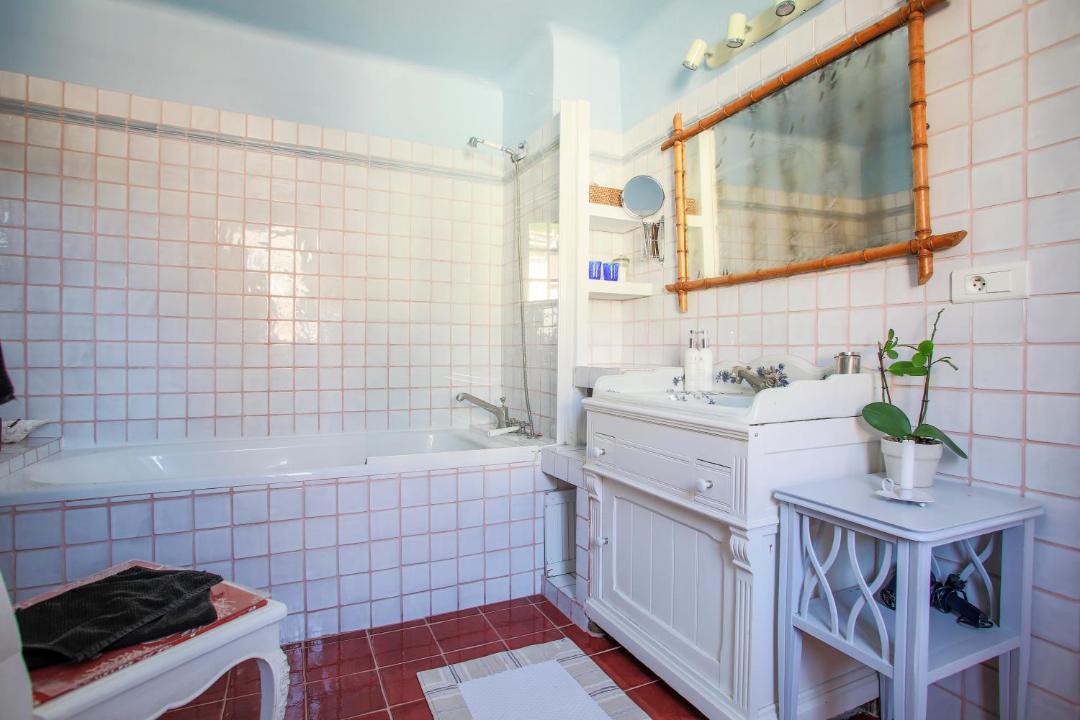 Photo of Bathroom in Bargemon