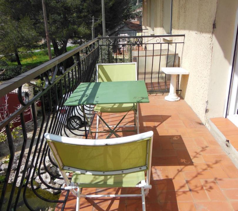Photo of Patio Balcony in Ledenon