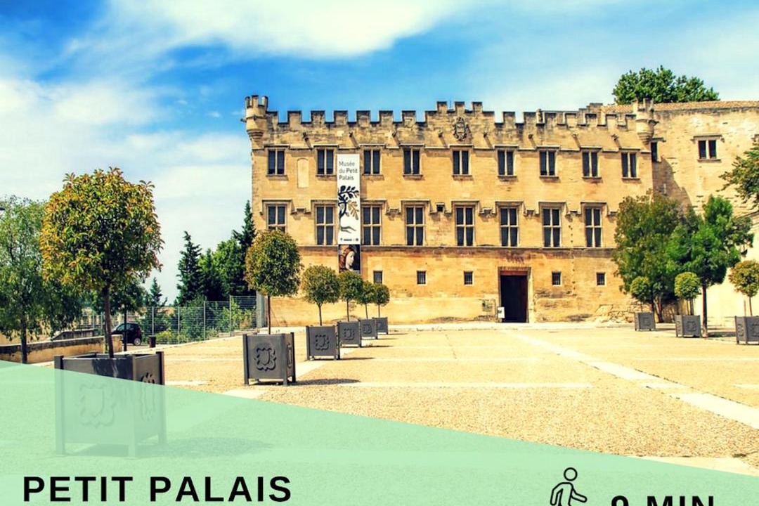 Photo of Buildings in Avignon City Centre