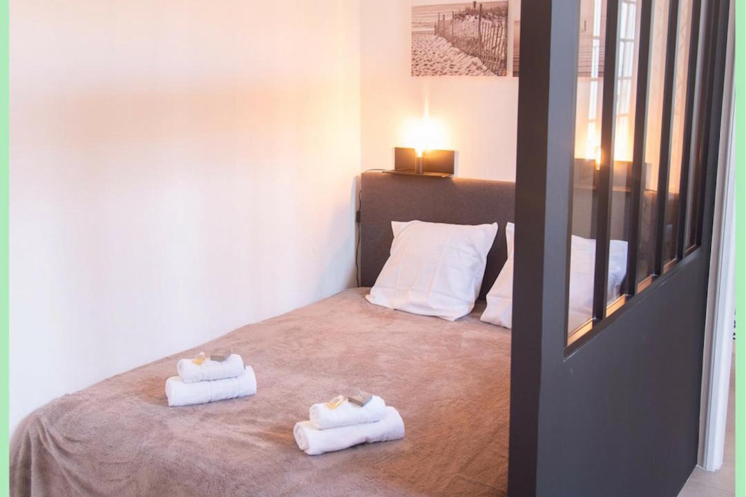 Photo of Bedroom in Avignon City Centre