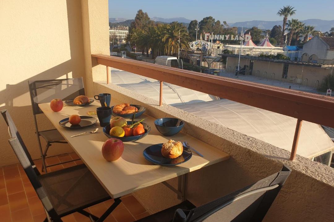 Photo of Patio Balcony in Les Sablettes