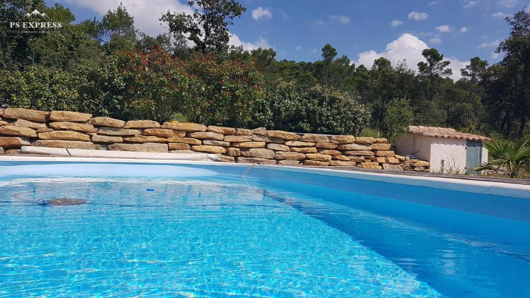 Photo of Outdoor in Gareoult