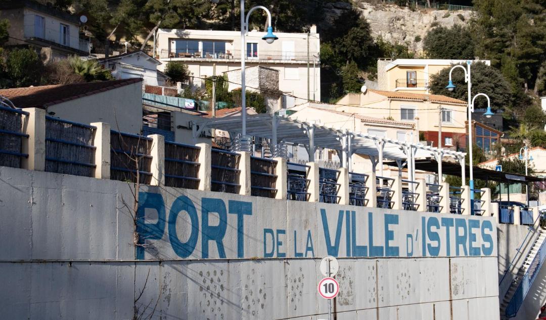 Photo of Buildings in Istres