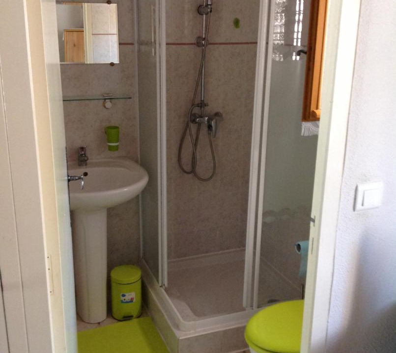 Photo of Bathroom in Saint-Martin-de-Bromes