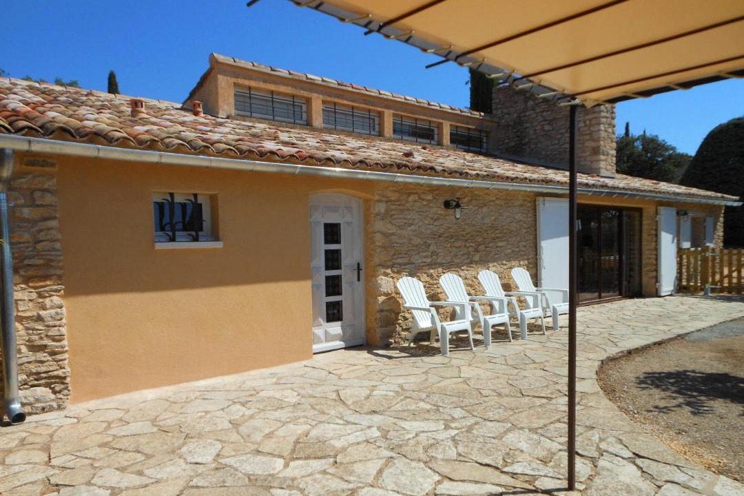 Photo of Buildings in Saint-Saturnin-les-Apt