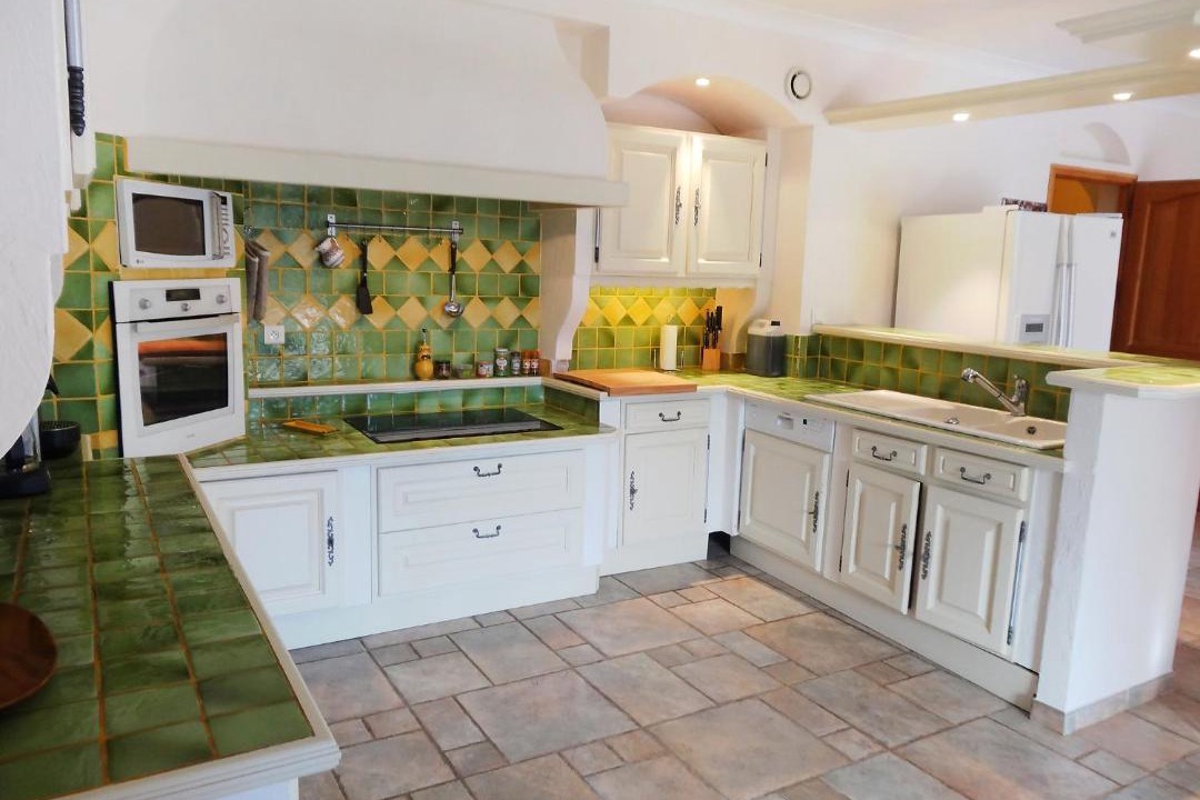 Photo of Kitchen in Velleron