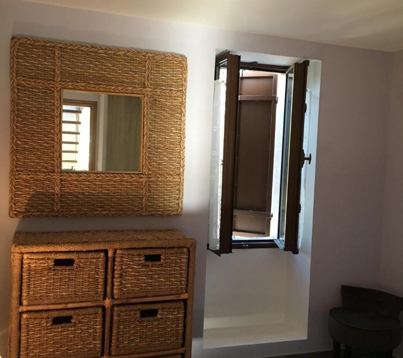 Photo of Bedroom in Maussane