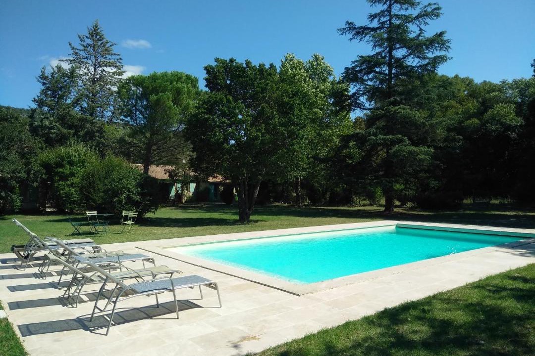 Photo of Others in Saint-Martin-de-Castillon
