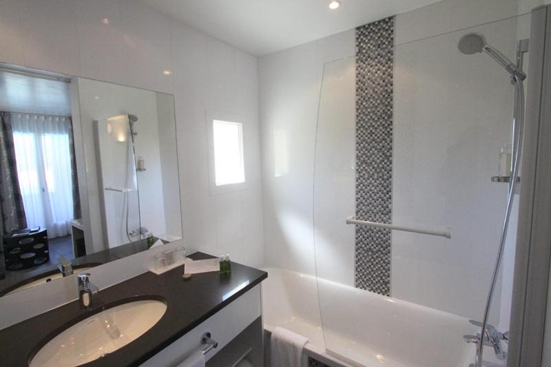 Photo of Bathroom in Maussane