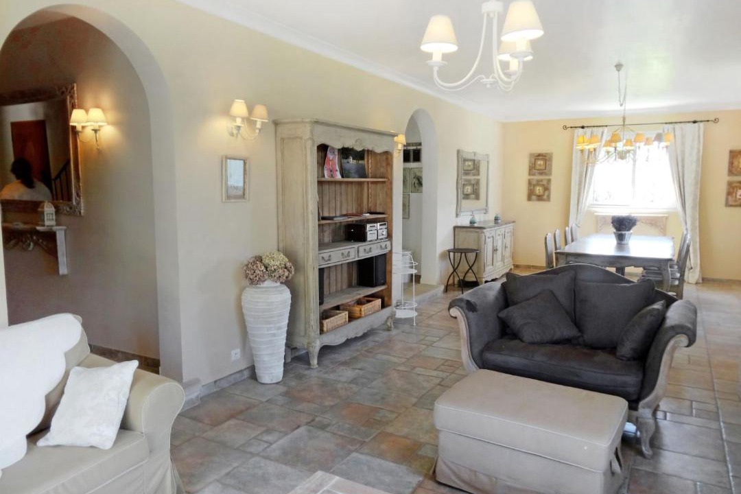 Photo of Livingroom in Velleron