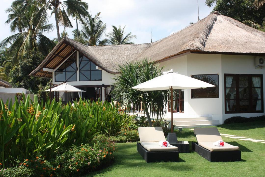Photo of Buildings in Kubutambahan