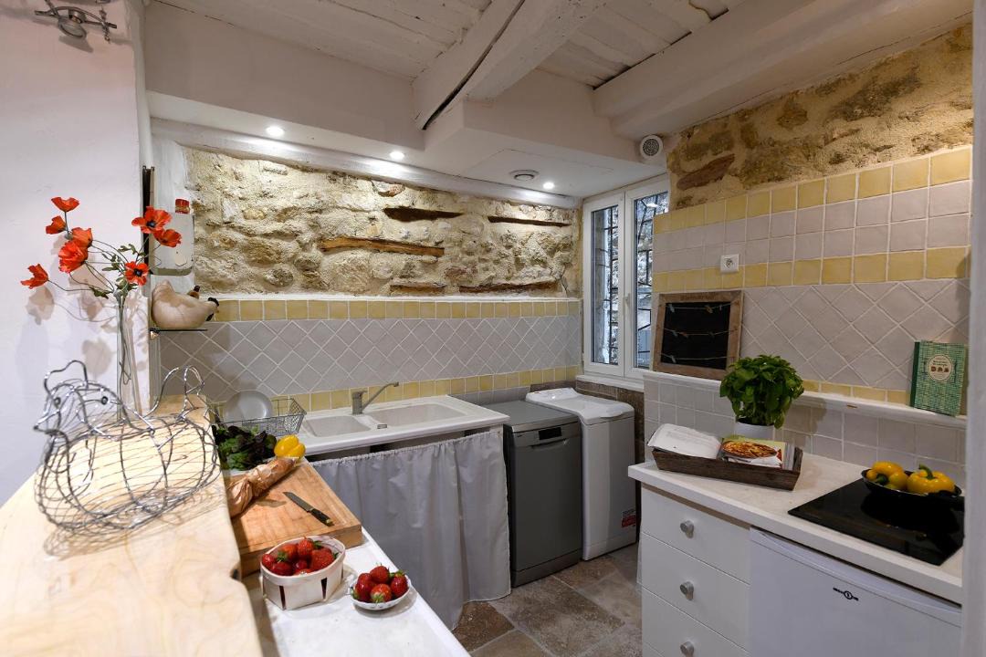 Photo of Kitchen in Menerbes