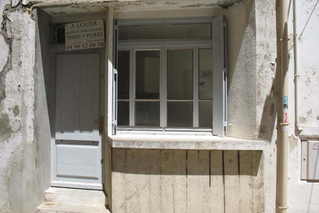 Photo of Buildings in Arles City Centre