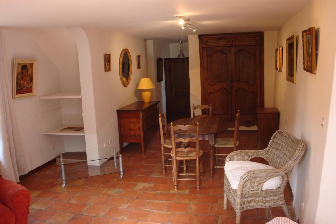 Photo of Livingroom in Niozelles