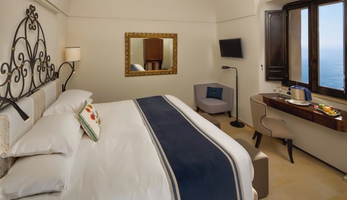 Superior Room, 1 King Bed (Superior Room with Sea View)