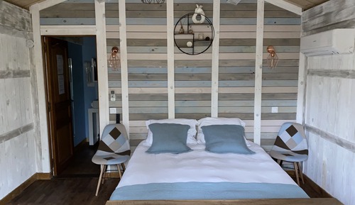 Design Cabin (Celina)