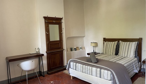 Double Room, Private Bathroom (Papou)
