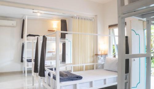 Bed in 6-Bed Mixed Dormitory Room