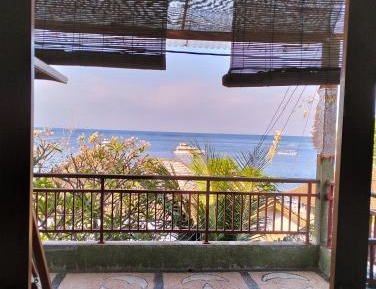 Deluxe Double Room with Balcony and Sea View