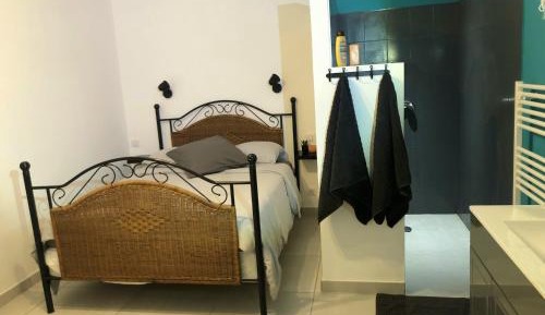 Double Room with Private Bathroom