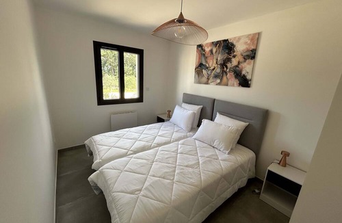 Saze House | 3-bedroom house with pool