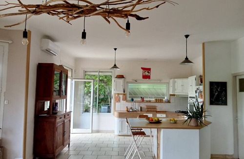 Montfrin House | La Villa de Lo'ré