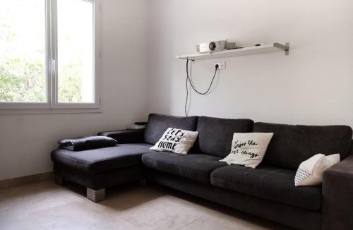 Cabries Apartment | Charmante maison avec piscine entre Aix et Marseille